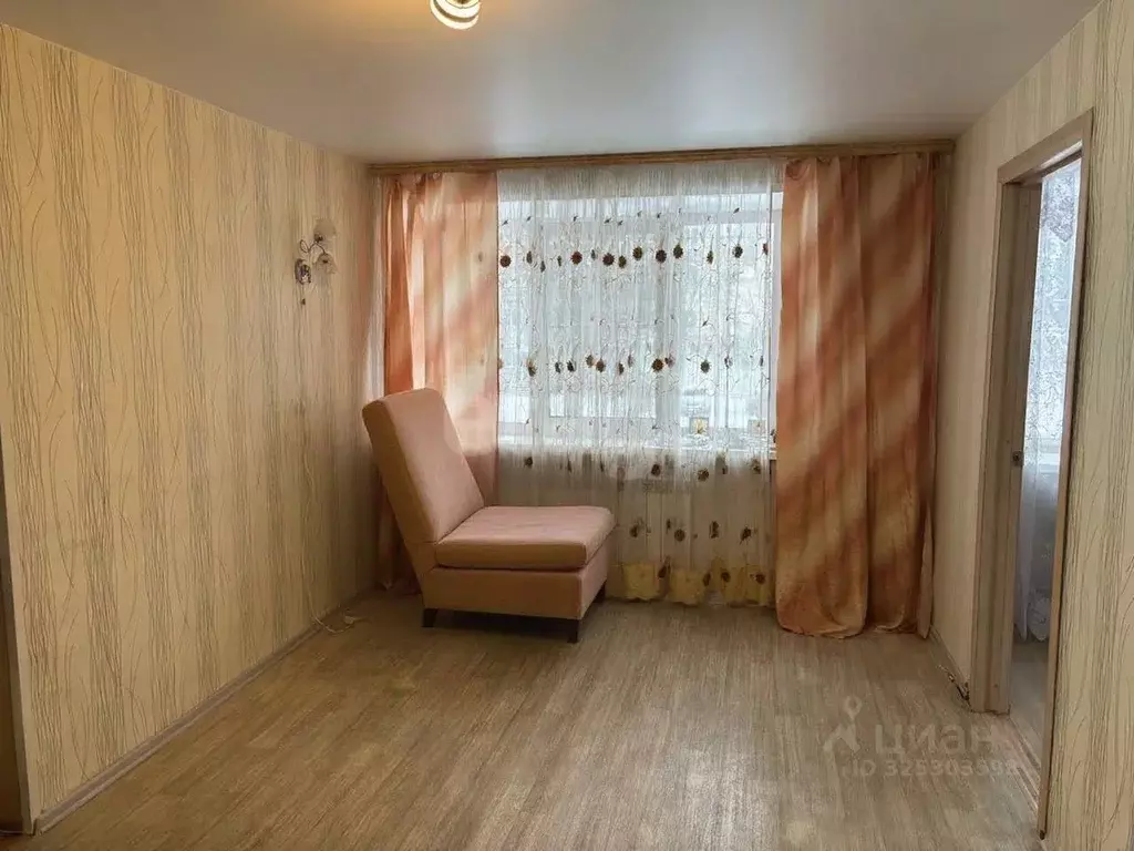 2-к кв. Владимирская область, Муром Ленинградская ул., 32/1 (40.3 м) - Фото 1