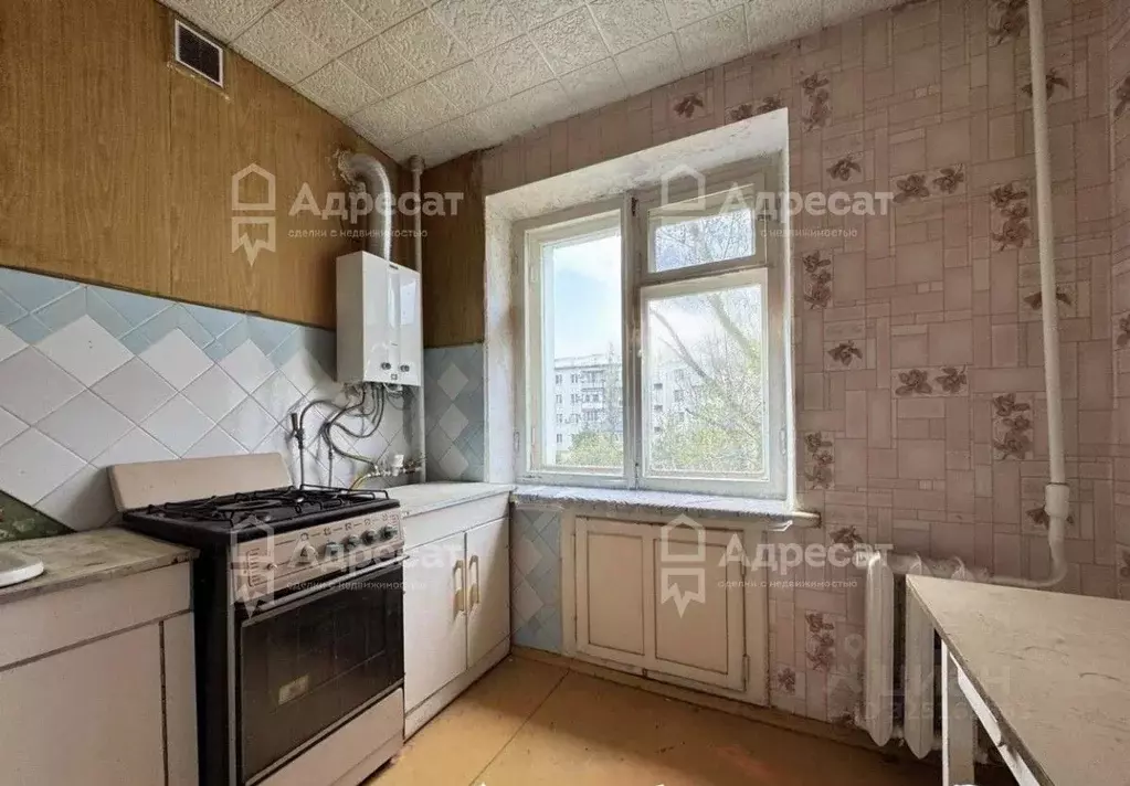 3-к кв. Волгоградская область, Волгоград ул. Кирова, 115 (61.9 м) - Фото 1