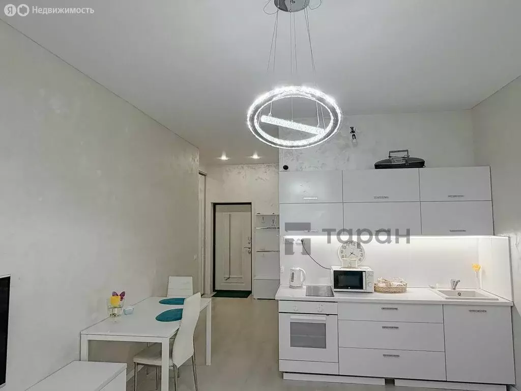 Квартира-студия: Челябинск, улица Орджоникидзе, 64 (31.5 м) - Фото 2