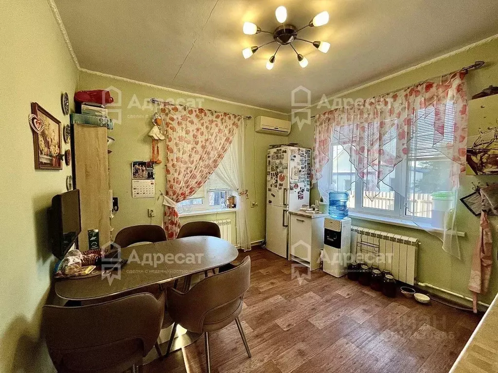 Дом в Волгоградская область, Волгоград Балканский пер. (105 м) - Фото 1