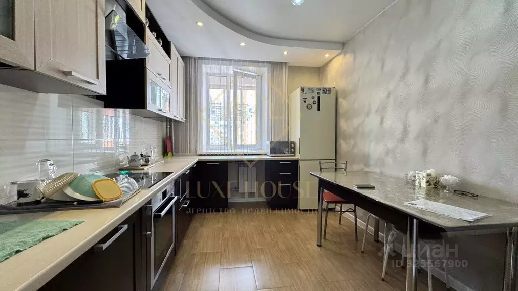 3-к кв. Иркутская область, Иркутск Радужный мкр, ул. Белобородова, 8/4 ... - Фото 1