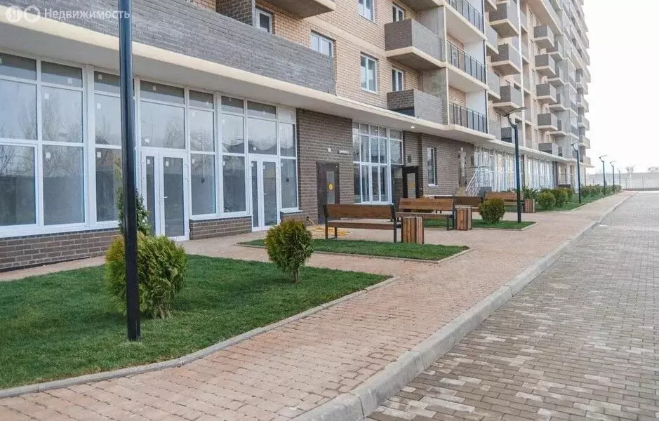2-комнатная квартира: Краснодар, Бородинская улица, 156/2 (66.9 м) - Фото 0