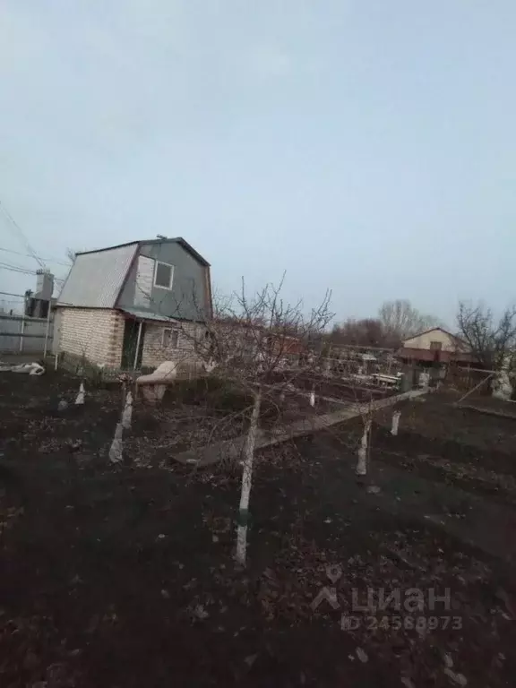 Дом в Саратовская область, Балаковский район, Натальинское ... - Фото 1