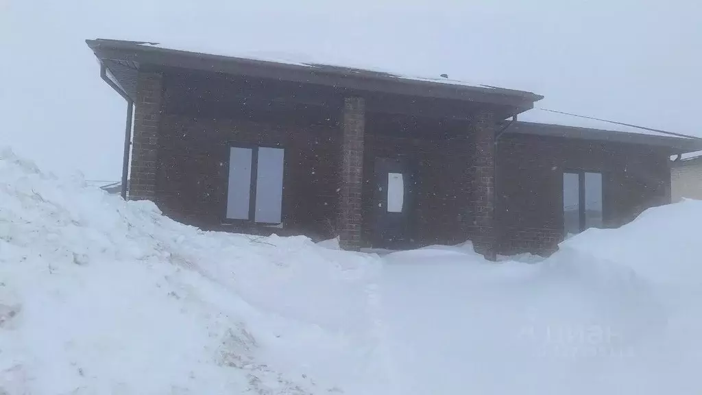 Дом в Татарстан, с. Высокая Гора ул. Ивановская (135 м) - Фото 1