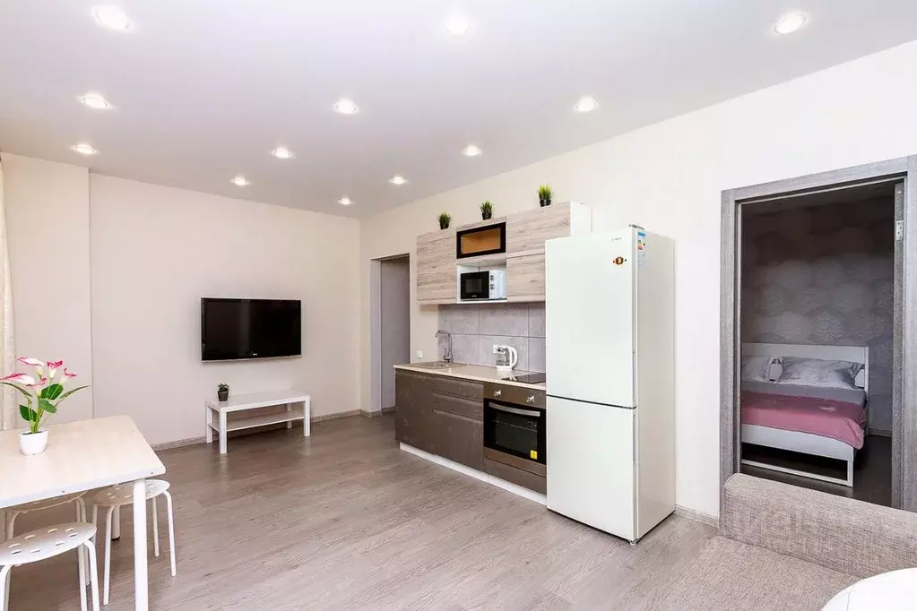 1-к кв. Новосибирская область, Новосибирск ул. Немировича-Данченко, ... - Фото 1