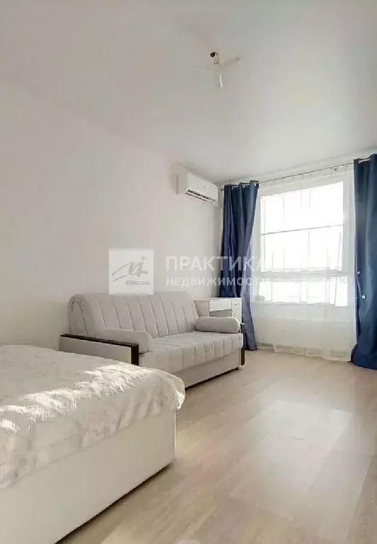 Продается 3-комнатная квартира - Фото 1