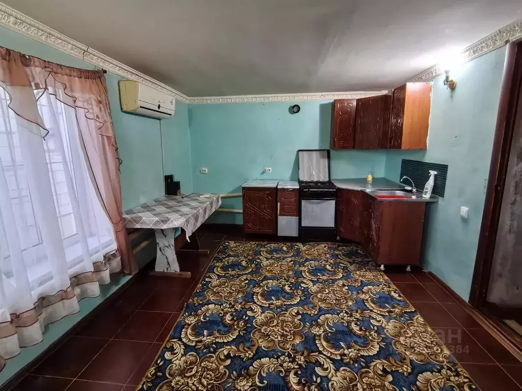 Дом в Волгоградская область, Волгоград Новопортная ул. (60 м) - Фото 1