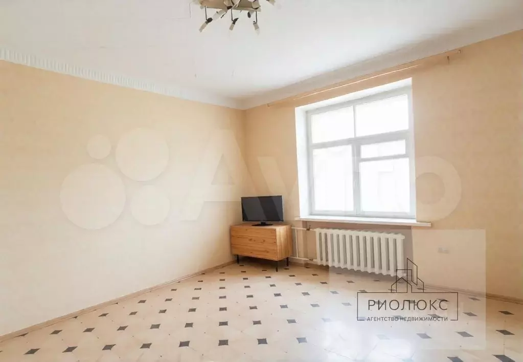 2-к кв. Челябинская область, Челябинск ул. Рождественского, 7 (65.0 м) - Фото 1