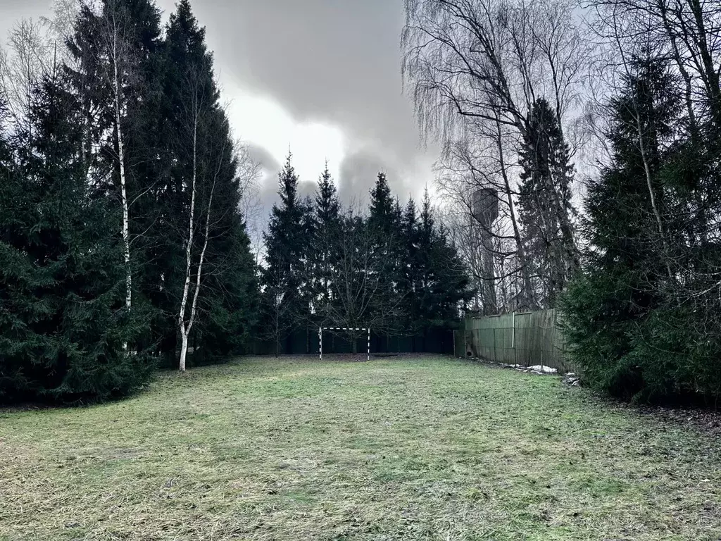 Участок в Московская область, Одинцовский городской округ, д. ... - Фото 0