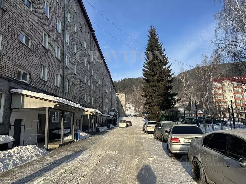 3-к кв. Алтай, Горно-Алтайск Коммунистический просп., 56 (59.2 м) - Фото 1