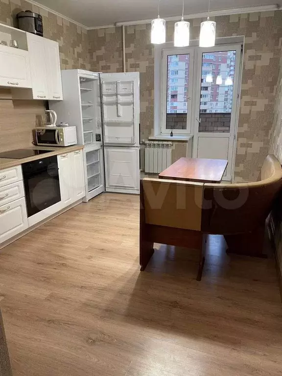 1-к. квартира, 41 м, 6/17 эт. - Фото 0