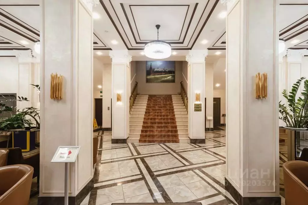 Комната Москва Суворовская пл., 2С3 (10.0 м) - Фото 1