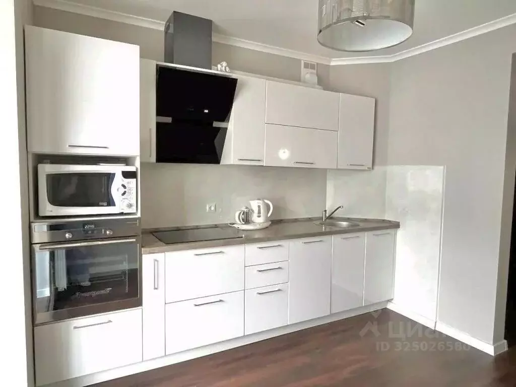 2-к кв. Амурская область, Райчихинск Комсомольская ул., 10А (48.9 м) - Фото 1