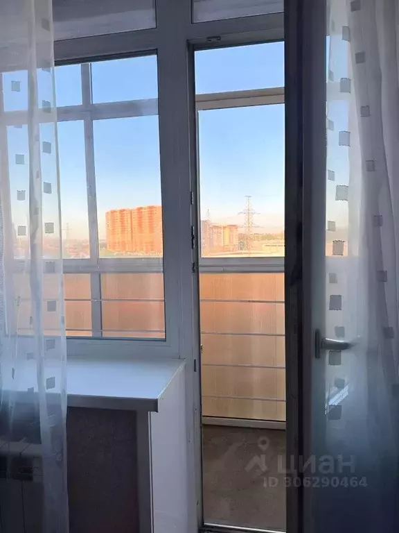 1-к кв. Иркутская область, Иркутск Академическая ул., 54/2 (41.0 м) - Фото 0