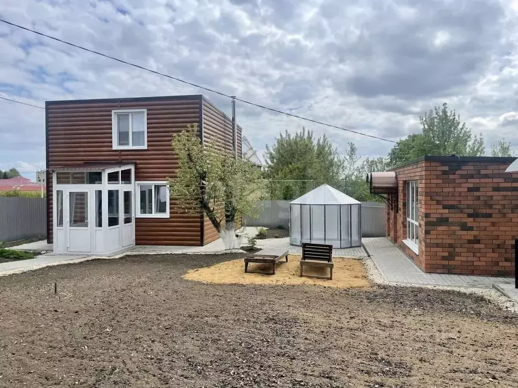 Дом в Мордовия, Рузаевка Поликлиническая ул., 4 (80 м) - Фото 1