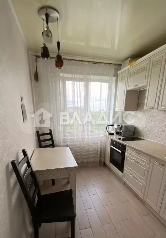 3-к. квартира, 60 м, 9/9 эт. - Фото 0