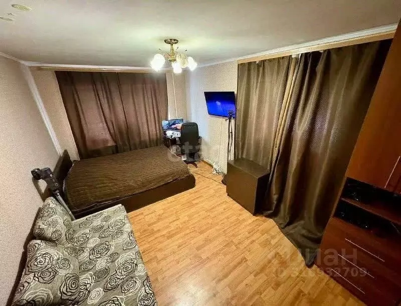 1-к кв. Белгородская область, Старый Оскол Октябрьская ул., 23 (30.5 ... - Фото 0