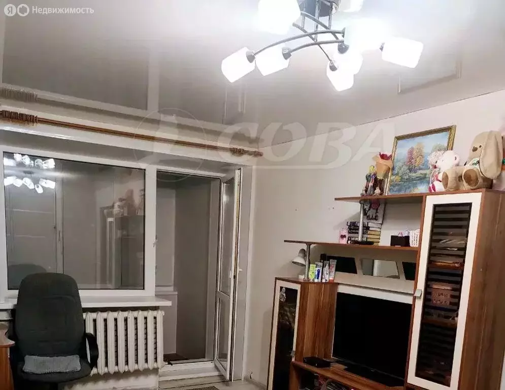 3-комнатная квартира: Тюмень, микрорайон Утешево, Школьная улица, 12 ... - Фото 2