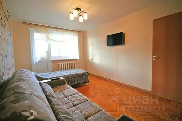 2-к кв. Ленинградская область, Кириши просп. Героев, 4 (47.0 м) - Фото 1