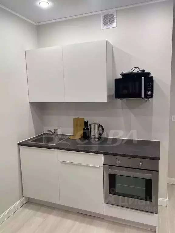 Студия Тюменская область, Тюмень ул. Верхнетарманская, 3 (23.0 м) - Фото 2