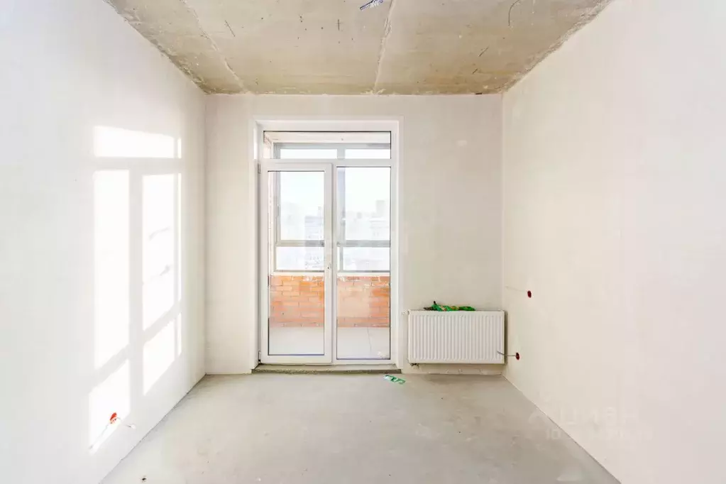2-к кв. Тюменская область, Тюмень ул. Фармана Салманова, 16 (54.0 м) - Фото 0