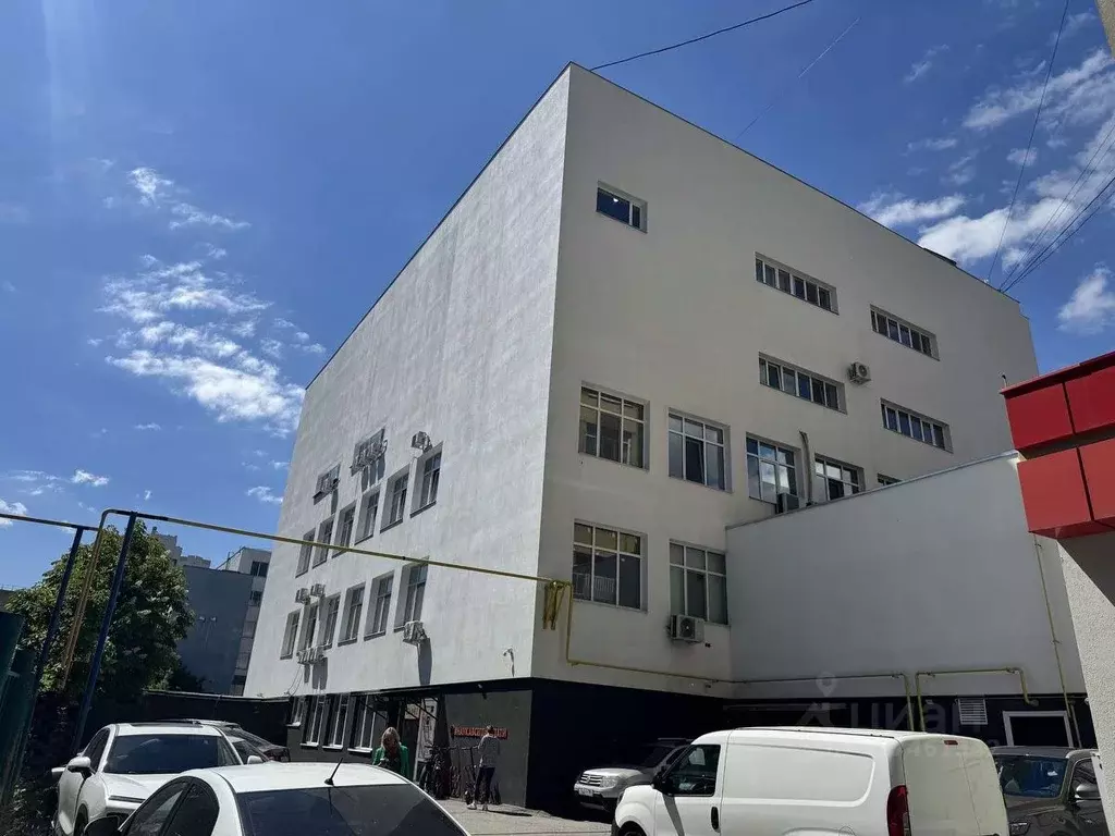 Офис в Саратовская область, Саратов Рабочая ул., 105А (152 м) - Фото 1