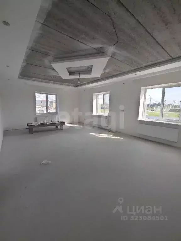 Дом в Тюменская область, Тюмень ул. Нижневартовская (400 м) - Фото 1