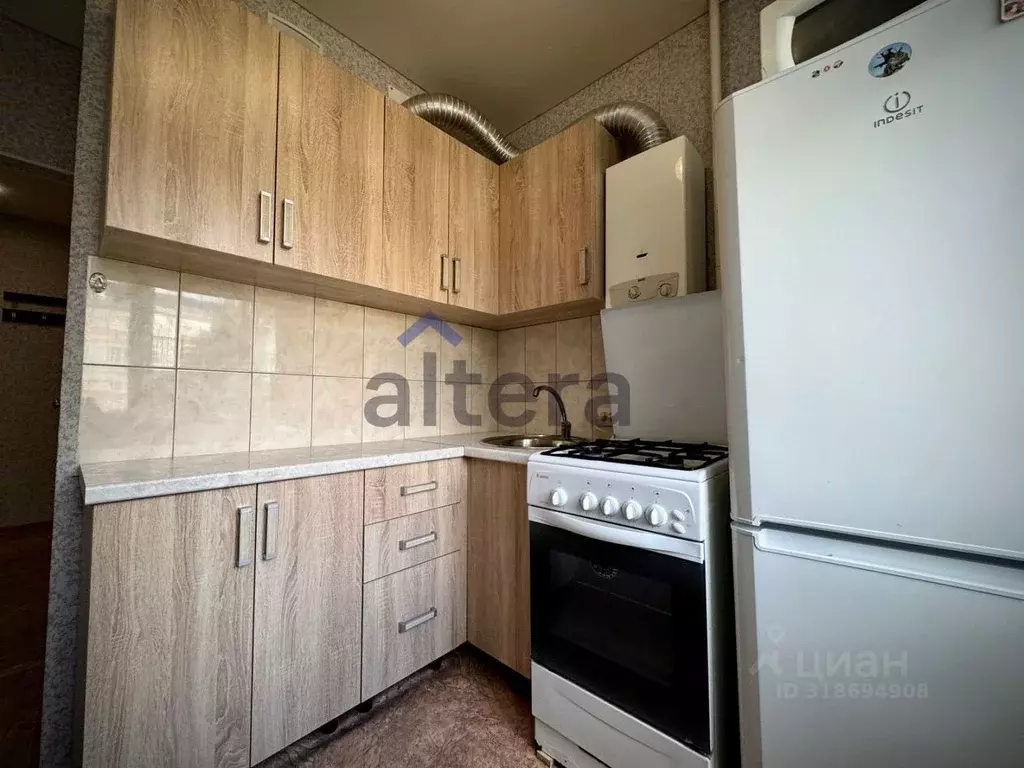 1-к кв. Татарстан, Казань ул. Шамиля Усманова, 33/1 (32.0 м) - Фото 0