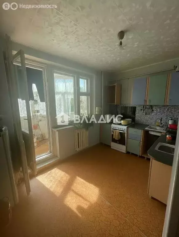 3-комнатная квартира: Белгород, улица Макаренко, 3Б (68.9 м) - Фото 2