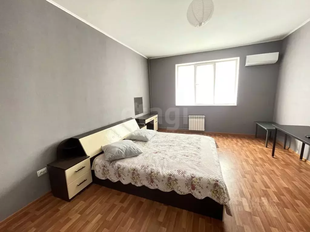 2-к кв. Курская область, Курск просп. Вячеслава Клыкова, 60 (79.1 м) - Фото 1
