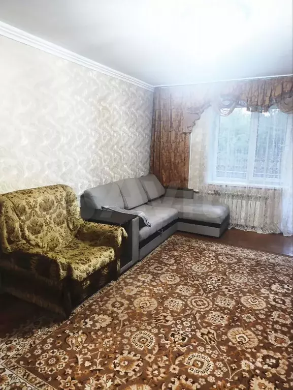 3-к. квартира, 70 м, 3/5 эт. - Фото 1