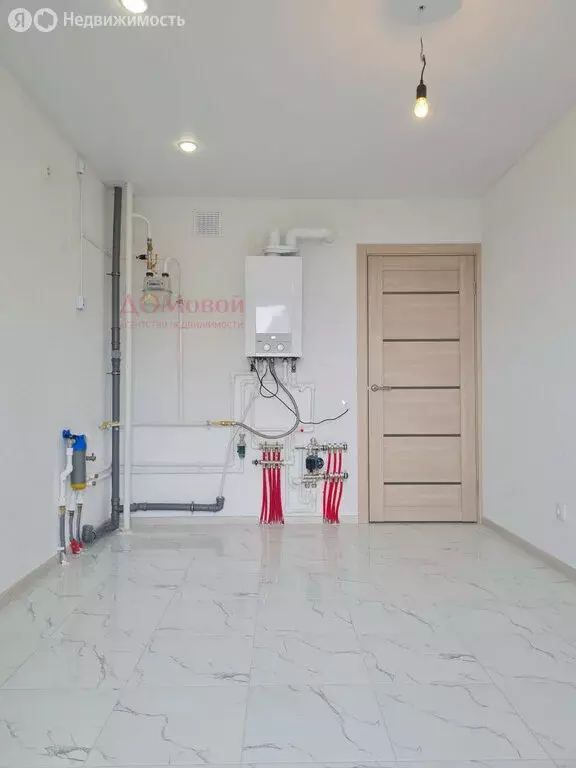 2-комнатная квартира: Смоленск, улица Нахимова, 23А (65 м) - Фото 0