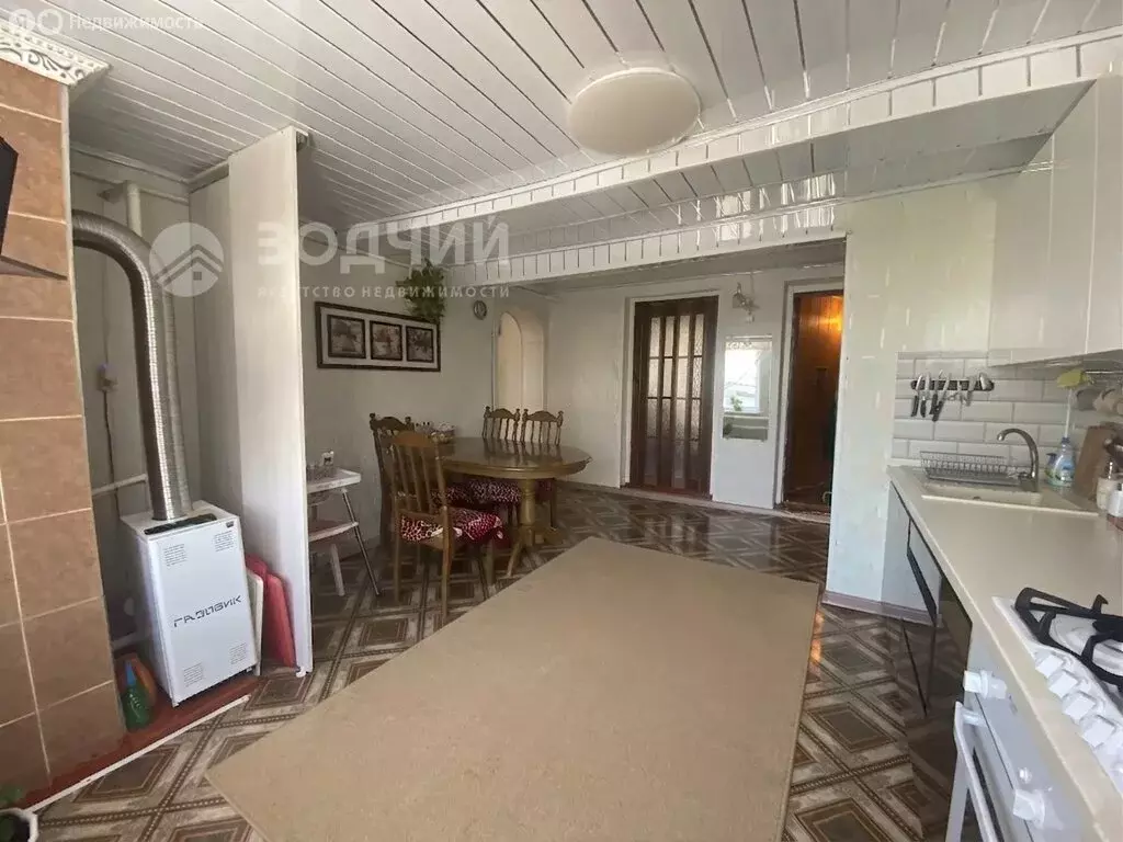 Дом в Канаш, улица Ломоносова, 15 (110 м) - Фото 1