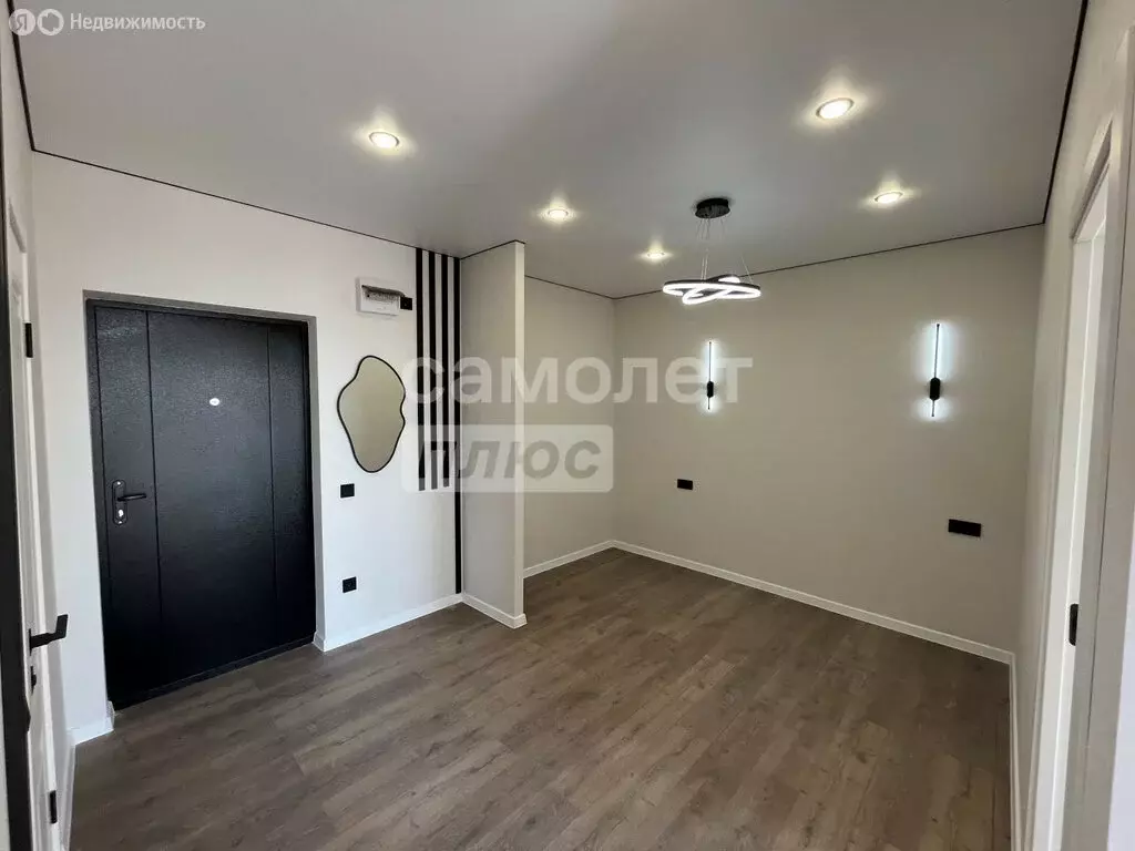 2-комнатная квартира: Краснодар, Тепличная улица, 62/1к6 (40 м) - Фото 1