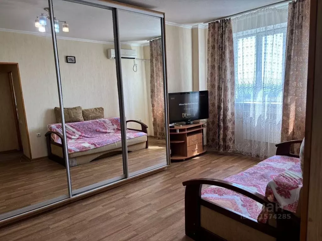 1-к кв. Ростовская область, Ростов-на-Дону Извилистая ул., 17 (40.0 м) - Фото 0