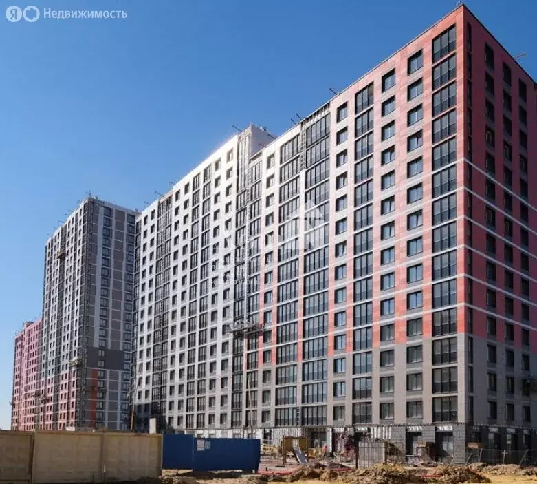 1-комнатная квартира: Новосаратовка, улица Первых, 8к1 (30 м) - Фото 1