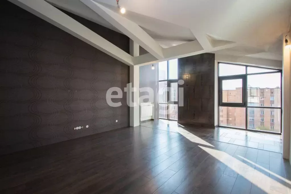 3-к кв. Красноярский край, Красноярск Свободный просп., 10 (162.9 м) - Фото 0