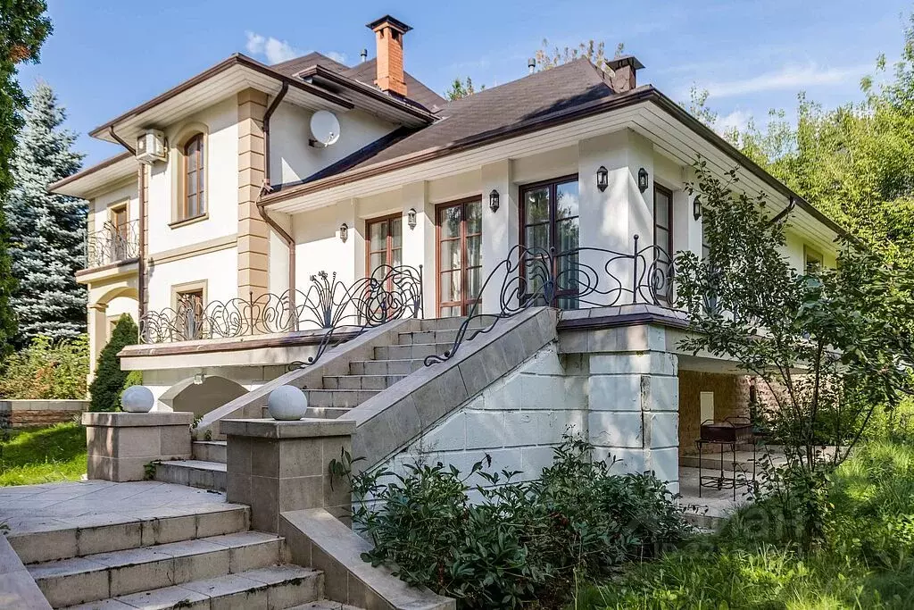 Дом в Московская область, Одинцовский городской округ, д. Калчуга  ... - Фото 2