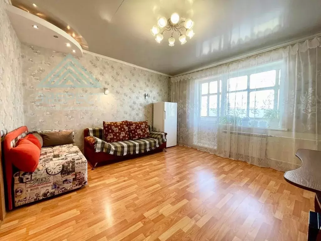 4-к кв. Хакасия, Абакан ул. Крылова, 106к2 (90.1 м) - Фото 0