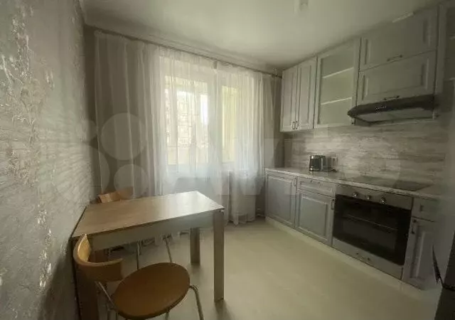 1-к. квартира, 43 м, 2/9 эт. - Фото 1