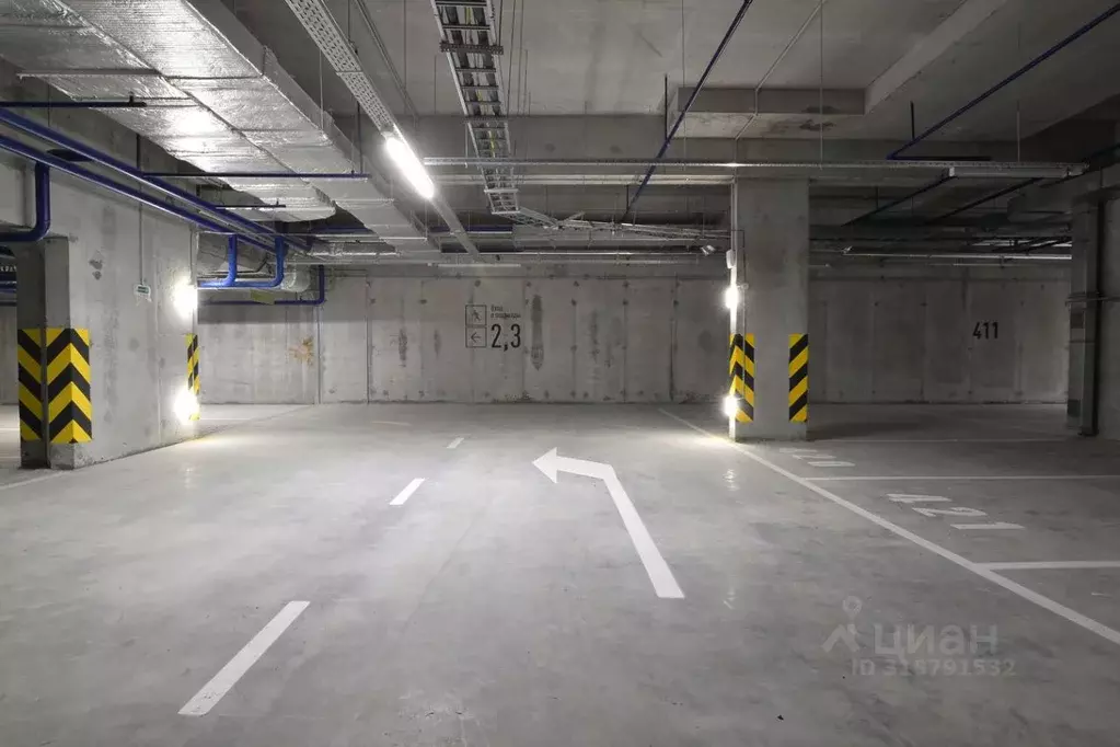 Гараж в Свердловская область, Екатеринбург ул. Азина, 31 (15 м) - Фото 2