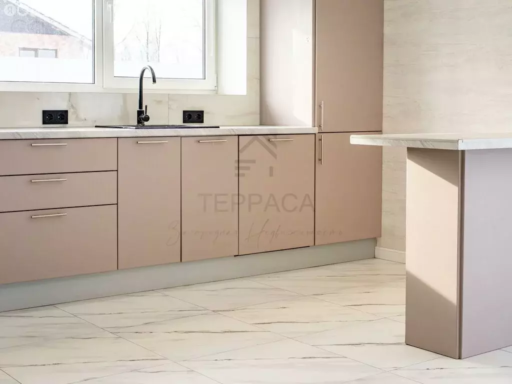 Дом в Ропшинское сельское поселение, коттеджный посёлок Ропшинские ... - Фото 1