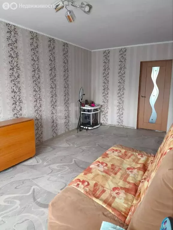 3-комнатная квартира: Комсомольск-на-Амуре, Магистральное шоссе, 17к4 ... - Фото 0