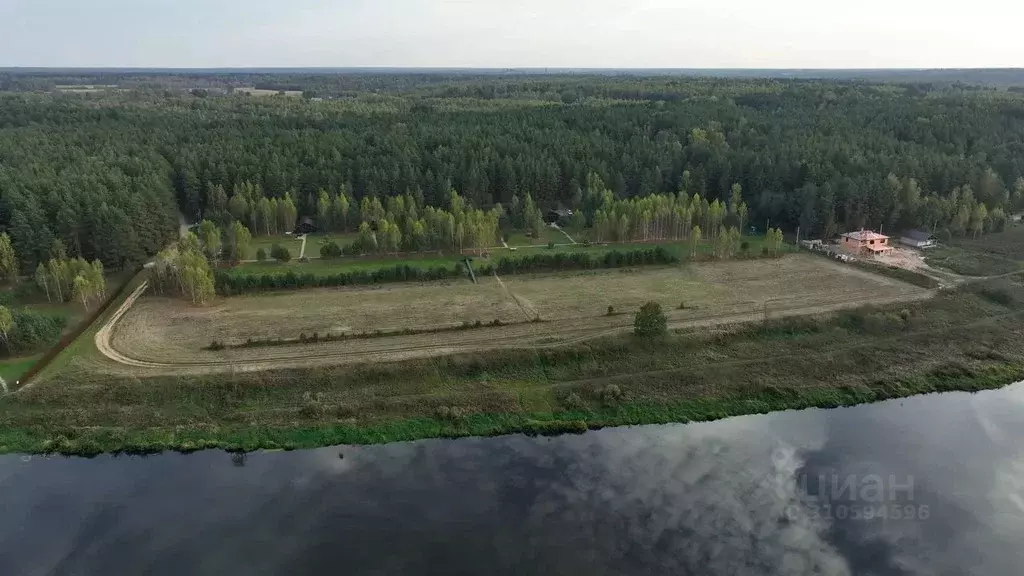 Участок в Тверская область, Старицкий муниципальный округ, д. Сельцо  ... - Фото 0