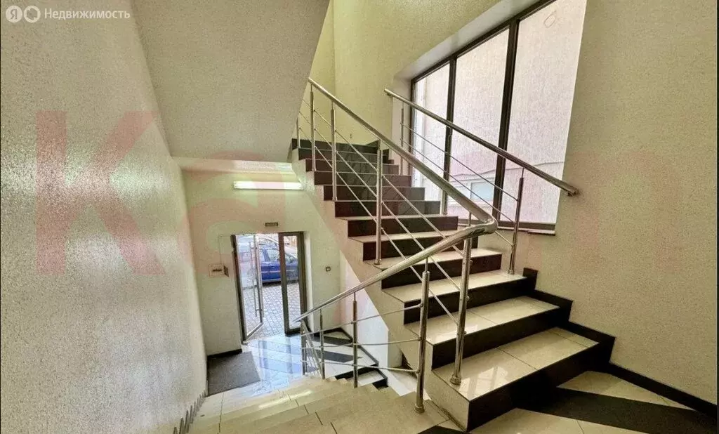 Офис (225 м) - Фото 1