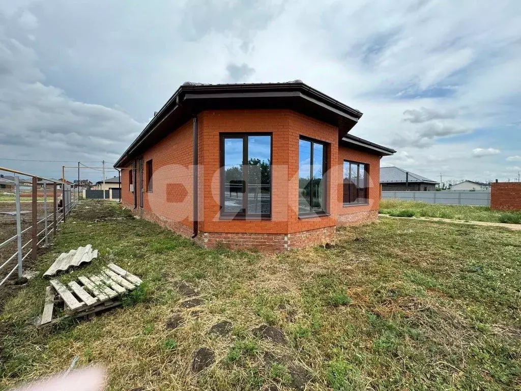 Дом в Краснодарский край, Кореновск Краснодарская ул., 33 (96 м) - Фото 1