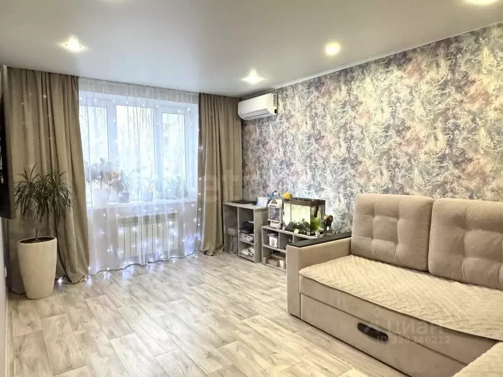 3-к кв. Саратовская область, Саратов Миллеровская ул., 15 (65.0 м) - Фото 1