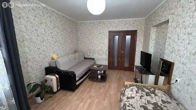 1-комнатная квартира: посёлок городского типа Боброво, Крымская улица, ... - Фото 2