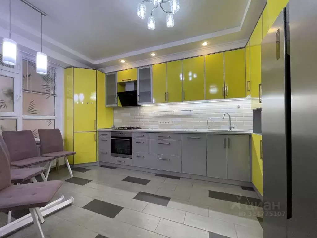 3-к кв. Севастополь ул. Репина, 1Б/4 (70.0 м) - Фото 1