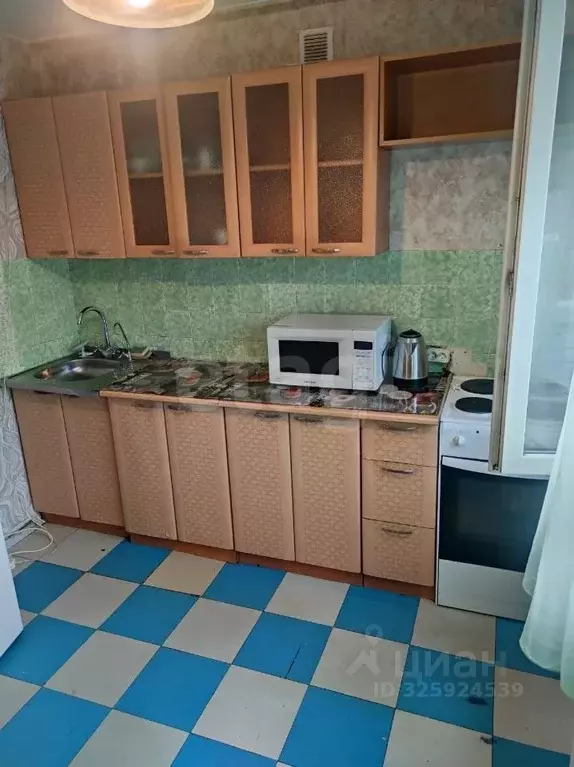 1-к кв. Красноярский край, Красноярск Камская ул., 3 (33.6 м) - Фото 1